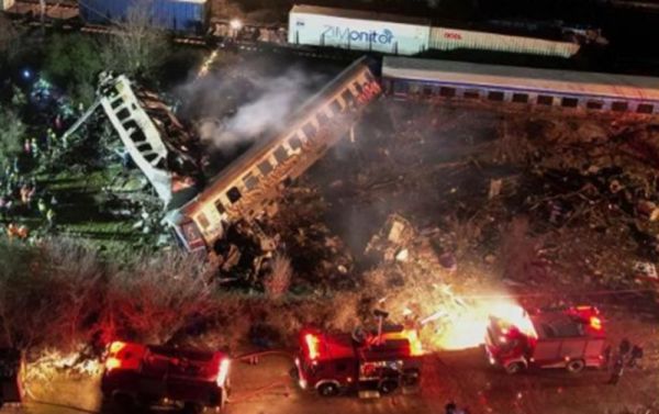 "Κάλεσμα συμμετοχής σε εκδήλωση μνήμης για τα θύματα της 28ης Φεβρουαρίου του 2023 κατά τη σύγκρουση τρένων και τη μετέπειτα εκδήλωση εκρήξεων στα Τέμπη"