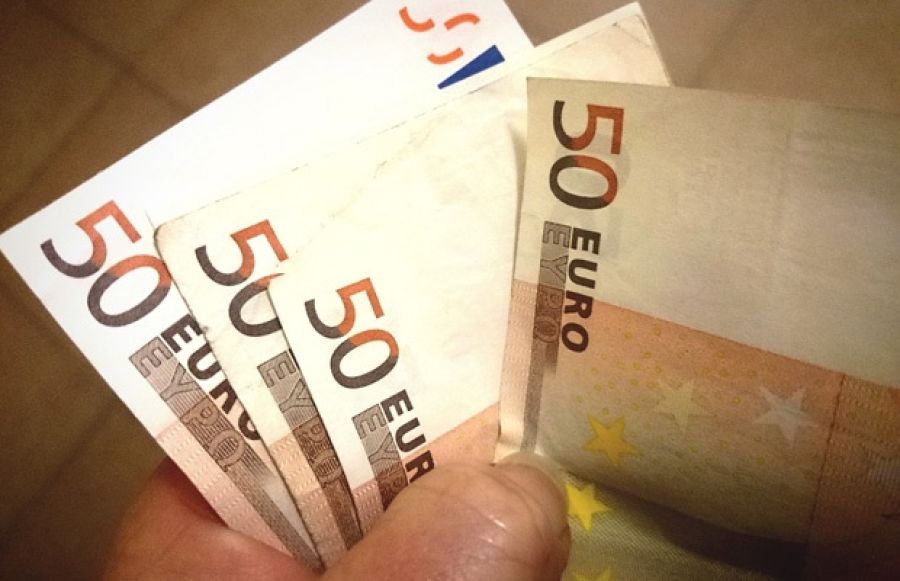 Απωλέσθη χρηματικό ποσό 200 ευρώ στην Καρδίτσα (Πέμπτη 22/5)
