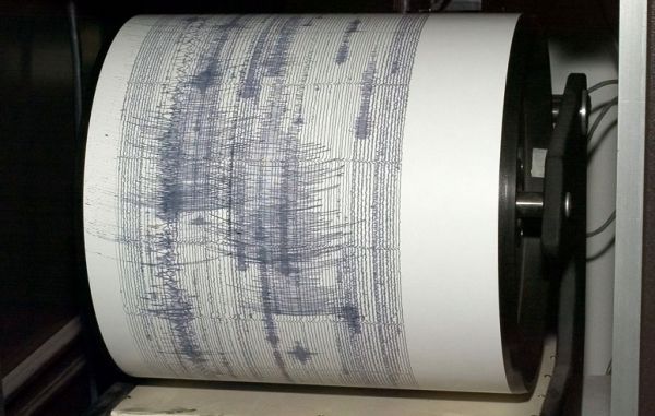 Ισχυρός σεισμός 6,7 Ρίχτερ στην Ινδονησία