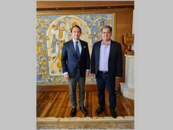 Συνάντηση με τον Ουκρανό πρέσβη είχε ο δήμαρχος Λίμνης Πλαστήρα