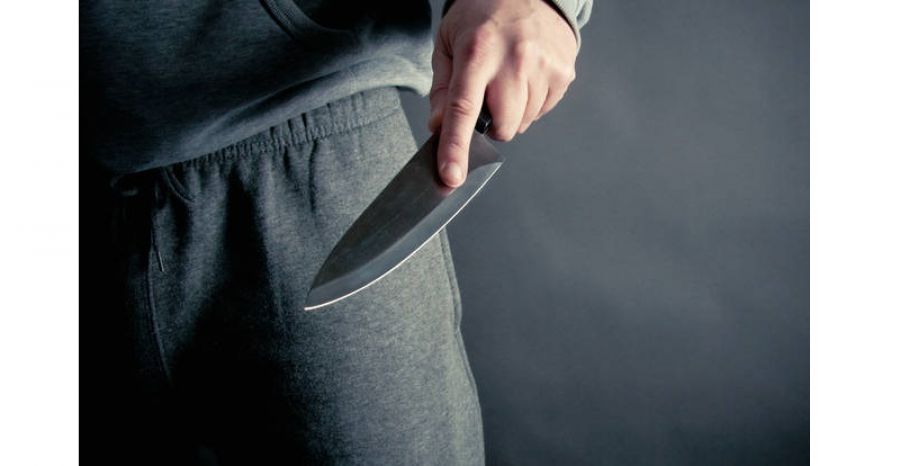 Με σοβαρά τραύματα από μαχαίρι στην κοιλιακή χώρα νοσηλεύται 65χρονος Βολιώτης