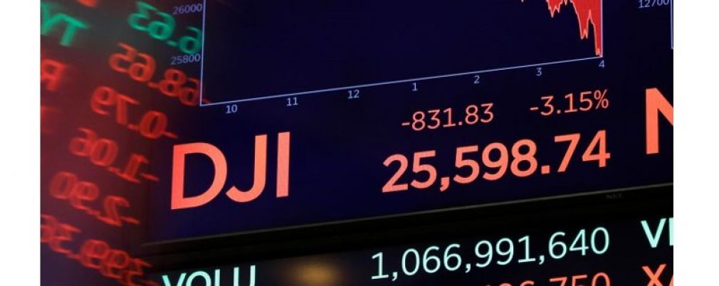 «Μίνι Κραχ» στη Wall Street – Απώλειες 3,15% για τον Dow Jones!