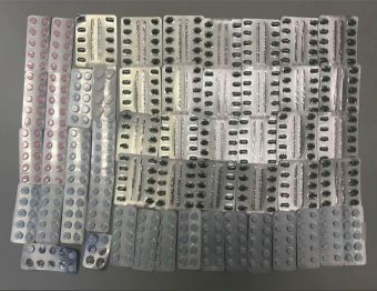 Λάρισα: Ένας άνδρας και μια γυναίκα συνελήφθησαν για κατοχή ναρκωτικών δισκίων