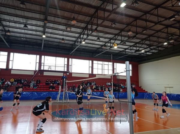 Προσπάθησε αλλά ηττήθηκε η ομάδα βόλεϊ κοριτσιών του 5ου ΓΕΛ Καρδίτσας (+Φώτο +Βίντεο)