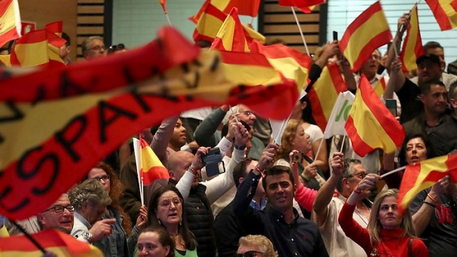 Ισπανία: Αβέβαιο αποτέλεσμα στις πιο πολωμένες εκλογές των τελευταίων δεκαετιών