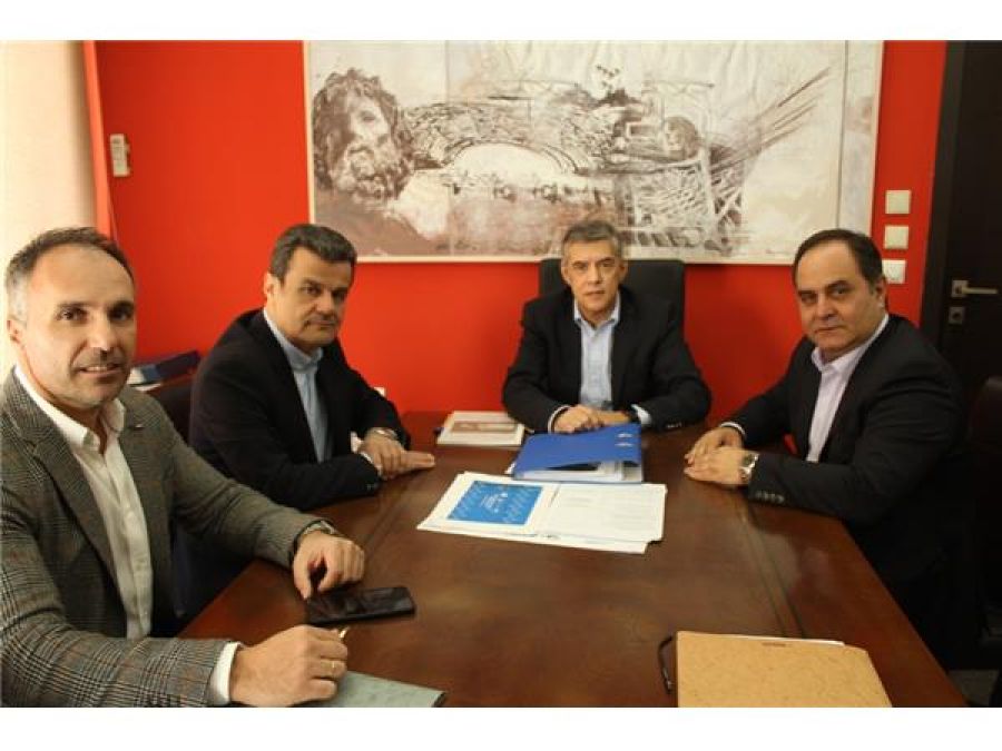 Με τον Περιφερειάρχη Θεσσαλίας συναντήθηκε ο Δήμαρχος Καρδίτσας