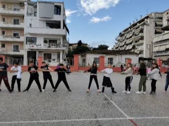 Το 2ο Δημοτικό Σχολείο Καρδίτσας συμμετείχε στις Ευρωπαϊκές εκδηλώσεις για τον εορτασμό του προγράμματος Erasmus