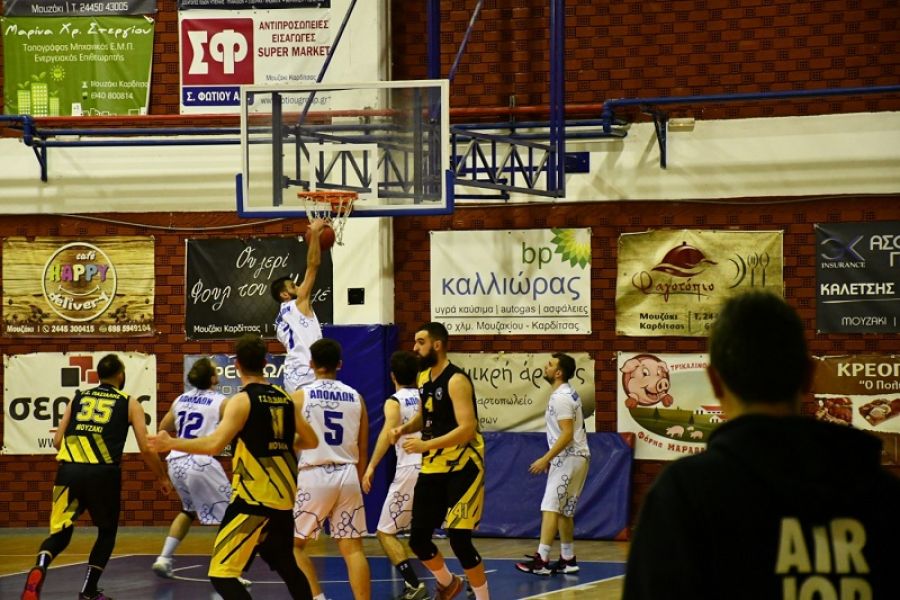 Νικητής στο ντέρμπι στο κλειστό του Μουζακίου ο Απόλλων Καρδίτσας μετά από δύο παρατάσεις!