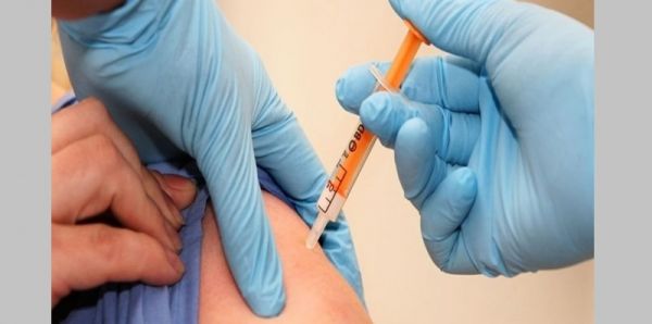 Συμφωνία ΕΕ - AstraZeneca για αγορά 300 εκατ. δόσεων του εμβολίου για τον κορονοϊό