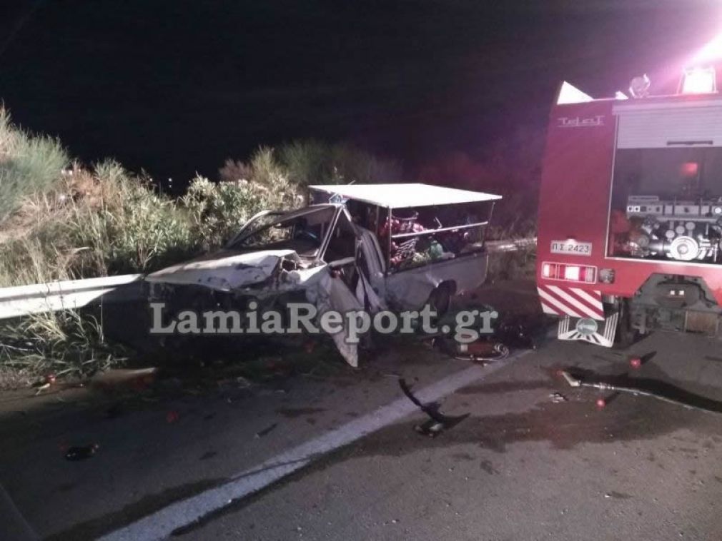 Σφοδρή σύγκρουση οχημάτων με δύο τραυματίες στο δρόμο Λαμίας - Δομοκού