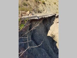 Δήμος Αγράφων: Κλειστός λόγω κατολίσθησης ο δρόμος που συνδέει Παλαιοχώρι με Νεοχώρι
