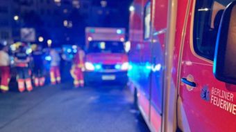 Βερολίνο: Συμπλοκή πολλών ατόμων σε σταθμό του μετρό - Σε κρίσιμη κατάσταση ένα άτομο, δύο ακόμα βαριά τραυματίες