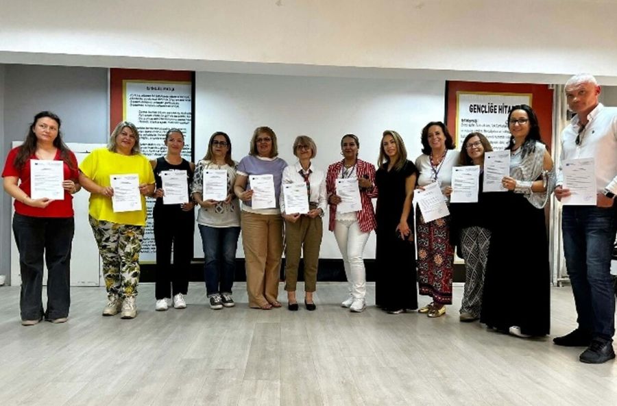 Ένα ταξίδι από το ψηφιακό παρόν στις απαρχές του ανθρώπινου πολιτισμού - Ένα ακόμη ταξίδι του ΓΕΛ Παλαμά με το Erasmus+