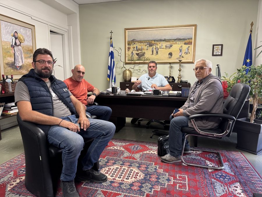 Συνάντηση του Αντιπεριφερειάρχη Καρδίτσας με τον Σύλλογο Αμβυκούχων &amp; Αμπελοκαλλιεργητών Ν. Καρδίτσας