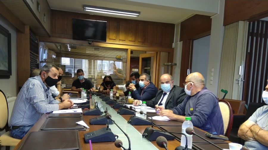 Επίσκεψη αντιπροσωπείας της ΓΣΕΒΕΕ στην Καρδίτσα