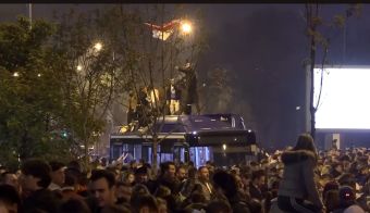 Πανηγυρισμοί στη Σερβία για την επικράτηση της «Φοιτητικής Λίστας» στις βουλευτικές εκλογές