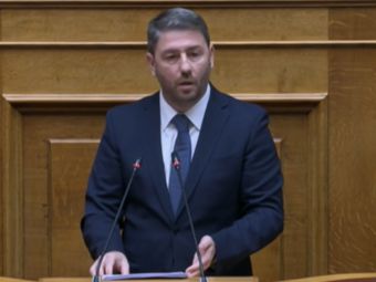 Ανδρουλάκης στη Βουλή: "Απαιτείται ολιστικό σχέδιο για την επόμενη ημέρα στη Θεσσαλία"