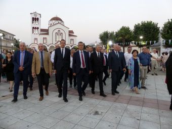Η πόλη των Σοφάδων τίμησε με μεγαλοπρέπεια την Πολιούχο Αγία Παρασκευή