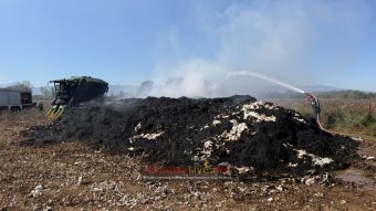 Σοφάδες: Πυρκαγιά προκάλεσε ζημιές σε βαμβακοσυλλεκτική μηχανή και έκαψε περίπου ένα τόνο βαμβάκι