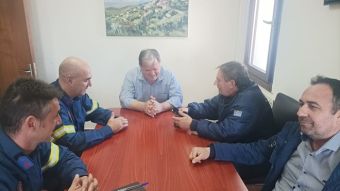 Συνάντηση του Δημάρχου της Λίμνης Πλαστήρα με το Δ.Σ. της Ένωσης Πυροσβεστών