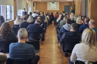 Λάρισα: Σεμινάριο της ΕΛ.ΑΣ. με θέμα την παράνομη διακίνηση και διάθεση αλκοολούχων ποτών στην εσωτερική αγορά