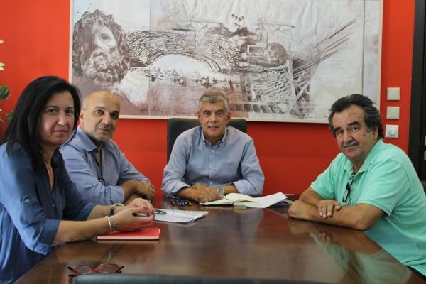 Με το νέο Δήμαρχο Αλμυρού Β. Χατζηκυριάκο συναντήθηκε ο Περιφερειάρχης Θεσσαλίας Κ. Αγοραστός