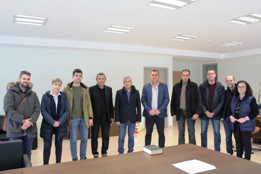 6 μόνιμοι υπάλληλοι προσλήφθηκαν στην Περιφέρεια Θεσσαλίας