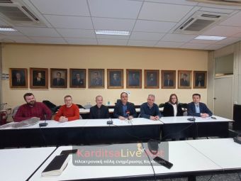 Σύμπραξη 1ου Πειραματικού ΓΕΛ και ΕΣΕΚ για την προσφορά πέλετ στο Κοινωνικό Παντοπωλείο (+Βίντεο)