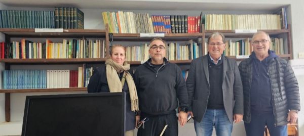 Δήμος Λίμνης Πλαστήρα: Δωρεά νέων βιβλιοθηκών και βιβλίων στο Δήμο Λίμνης Πλαστήρα