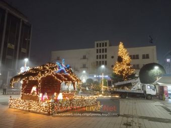 Το απόγευμα της Τετάρτης (8/12) η τελετή φωταγώγησης του χριστουγεννιάτικου δέντρου στην Καρδίτσα