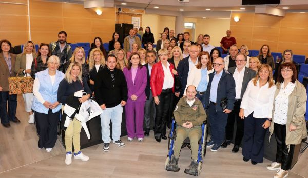 Συνάντηση εργασίας για την συνεργασία των κοινωνικών δομών της Θεσσαλίας