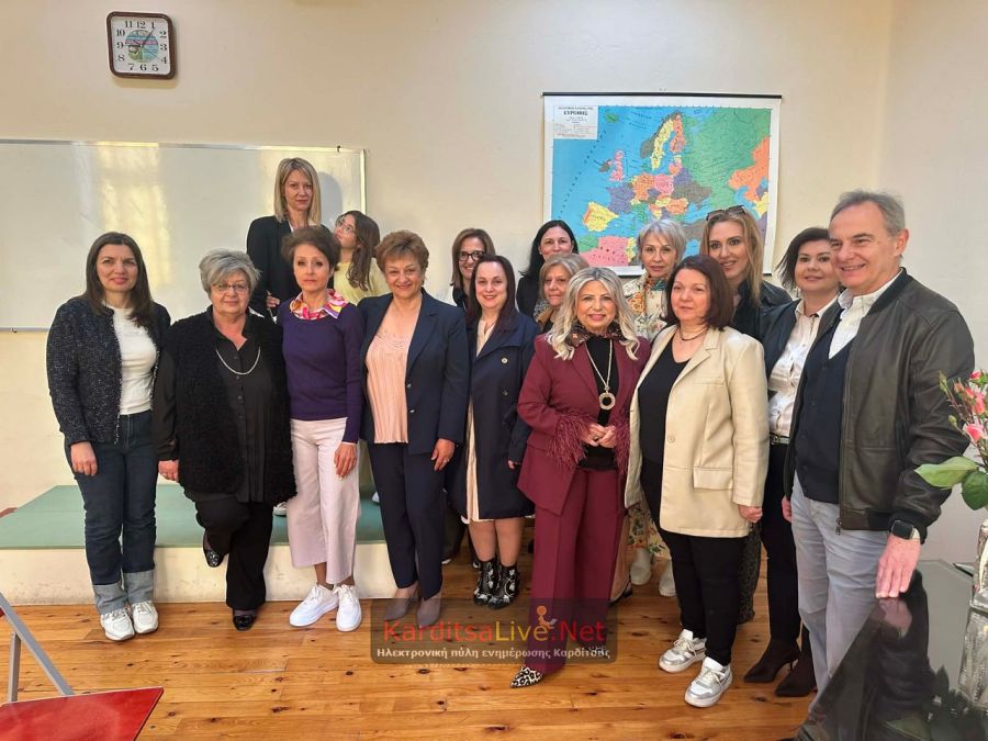 Ξεκίνησαν οι εργασίες του 1ου Μαθητικού Συνεδρίου Δ.Δ.Ε. Καρδίτσας (+Φώτο +Βίντεο)