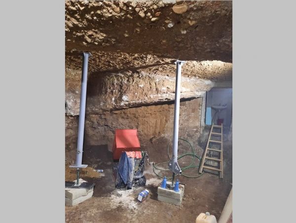 Εργασίες για την ενίσχυση της στατικότητας του Ι.Ν. Αγίου Νικολάου στη Λάρισα
