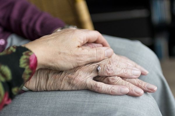 Ρεκόρ αιωνόβιων καταγράφηκε στην Ιαπωνία