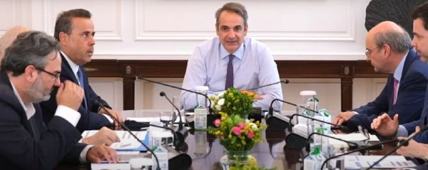 Νομοθετική ρύθμιση για το πρόβλημα δόμησης για οικισμούς με λιγότερους από 700 κατοίκους