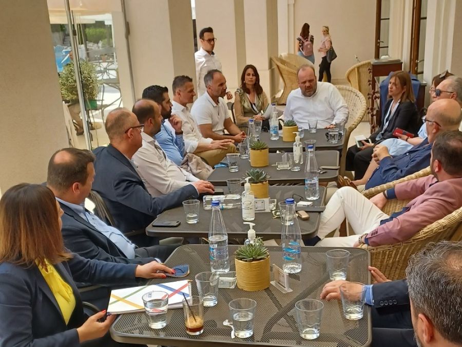 Επίσκεψη της Διοίκησης του ΣΘΕΒ στην 5η «Ημέρα Καριέρας» που διοργάνωσε η Δημόσια Υπηρεσία Απασχόλησης στη Λάρισα