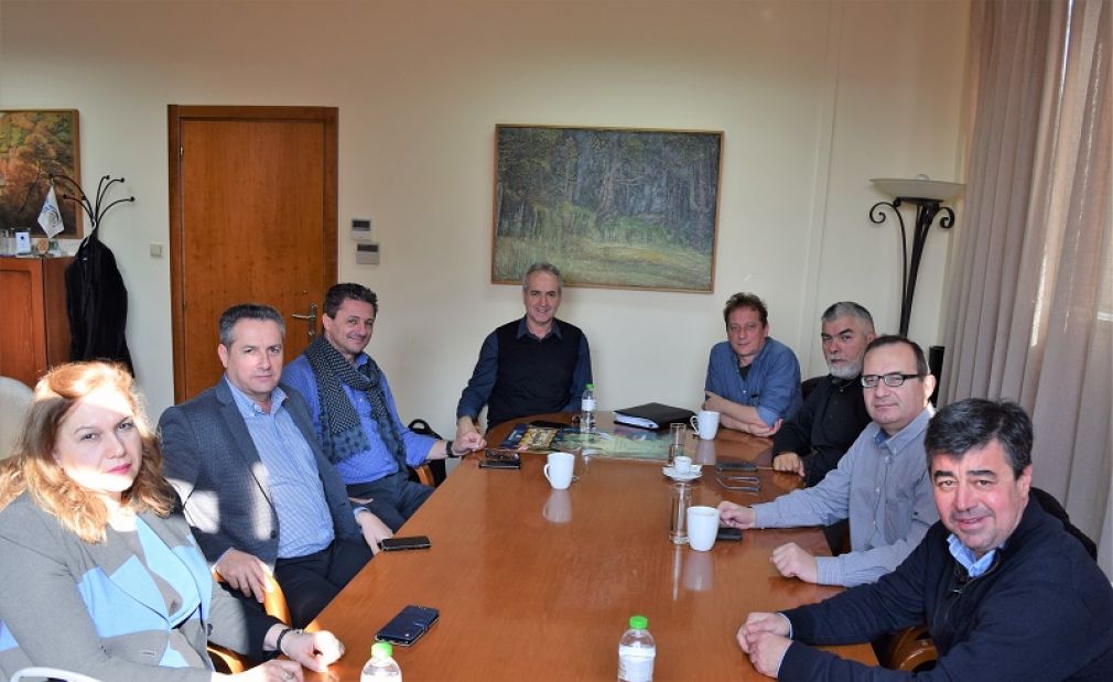 Συνάντηση Δημάρχου Καρδίτσας με τους Ακαδημαϊκούς για τη  νέα &quot;αρχιτεκτονική&quot; του Πανεπιστημίου Θεσσαλίας