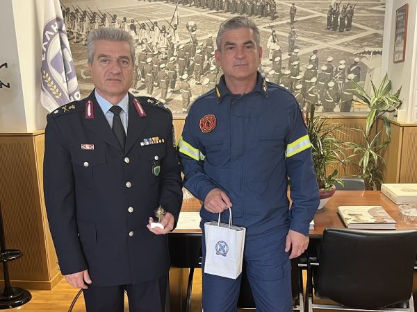 Εθιμοτυπική επίσκεψη του Διοικητή Περιφερειακής Πυροσβεστικής Διοίκησης Θεσσαλίας στη ΓΕ.Π.Α.Δ. Θεσσαλίας