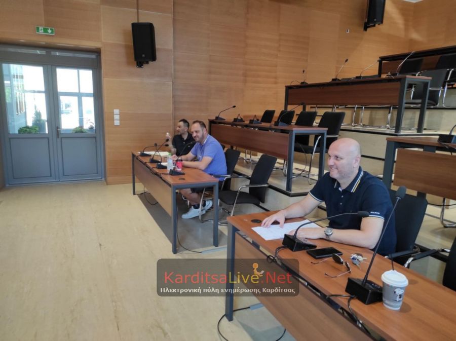 Μία ώρα παραπάνω θα λειτουργεί η παιδική χαρά στο Παυσίλυπο τους θερινούς μήνες