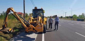Παρεμβάσεις για τον καθαρισμό των δρόμων που έχει στην ευθύνη της η Π.Ε. Καρδίτσας