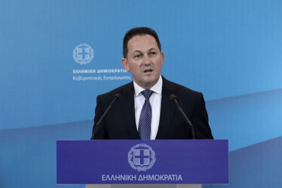 Στ. Πέτσας: Περίπου 15 εκατομμύρια απλές χειρουργικές μάσκες αναμένονται μέσα στην εβδομάδα