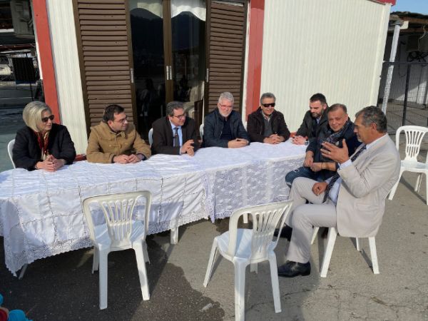 Στα Φάρσαλα για το νέο πρόγραμμα μετεγκατάστασης οικογενειών ρομά ο Γ.Γ. Κοινωνικής Αλληλεγγύης