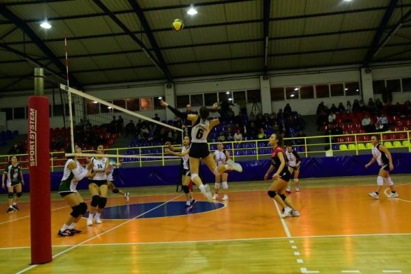 Στις 4 καλύτερες ομάδες της Θεσσαλίας οι Κορασίδες του ΓΣ Μουζακίου