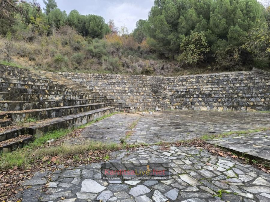 Τέσσερις θεατρικές παραστάσεις θα φιλοξενήσει Ιούνιο και Ιούλιο το Δημοτικό θέατρο Μητρόπολης