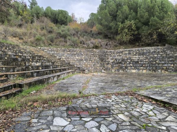 Τέσσερις θεατρικές παραστάσεις θα φιλοξενήσει Ιούνιο και Ιούλιο το Δημοτικό θέατρο Μητρόπολης