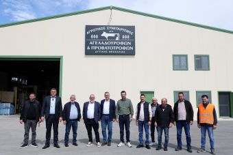 Επίσκεψη του Περιφερειάρχη στον Συνεταιρισμό Αγελαδοτρόφων – Προβατοτρόφων Δυτικής Θεσσαλίας