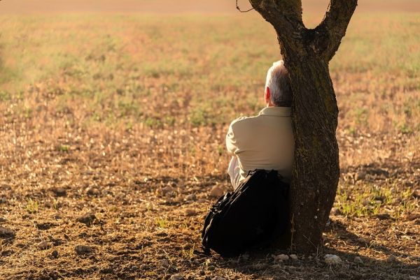 Αυξημένη η πιθανότητα άνοιας για τους ηλικιωμένους με σοβαρή απώλεια ακοής, δείχνει αμερικανική μελέτη