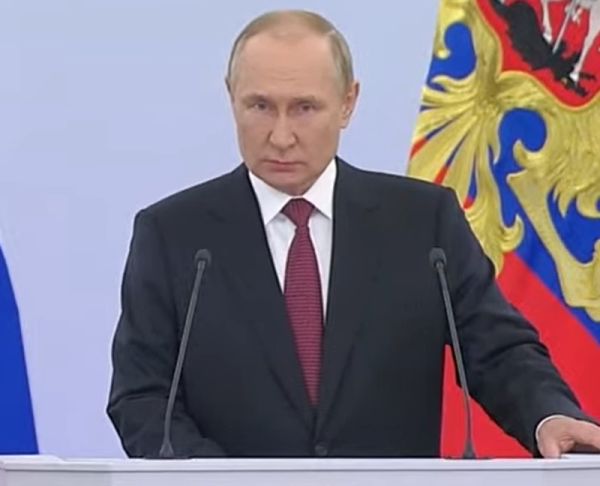 Ο Πούτιν ανακοίνωσε ότι η Ρωσία «μεγάλωσε» τα σύνορα - Έγινε η προσάρτηση Ντόνετσκ, Λουγκάνσκ, Χερσώνας και Ζαπορίζια