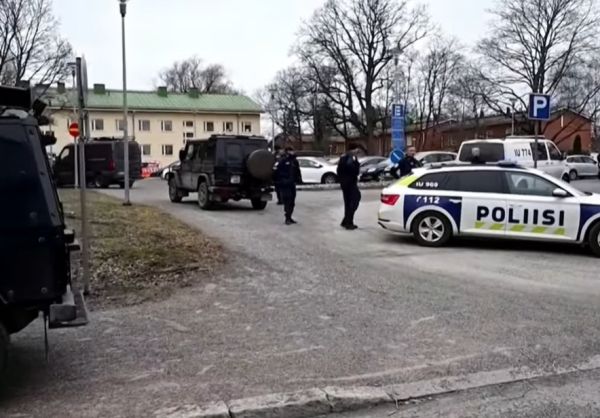 Φινλανδία: 12χρονος σκότωσε με πιστόλι μέσα στο σχολείο συνομήλικό του και τραυμάτισε σοβαρά άλλους δύο