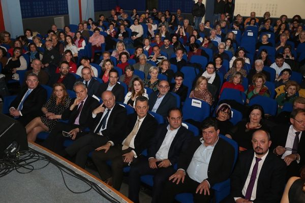 35ο Π.Φ.Ε.Θ.Κ.: Στη Θεατρική Ομάδα «Φύρδην Μίγδην» η καλύτερη παράσταση - Στη Θεατρική Σκηνή Ηρακλείου Κρήτης το βραβείο Κοινού